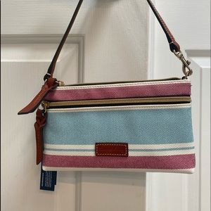 DOONEY & BURKE clutch purse with strap